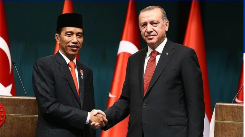 Cumhurbaşkanı Erdoğan, Endonezya Devlet Başkanı Widodo ile  telefonda görüştü