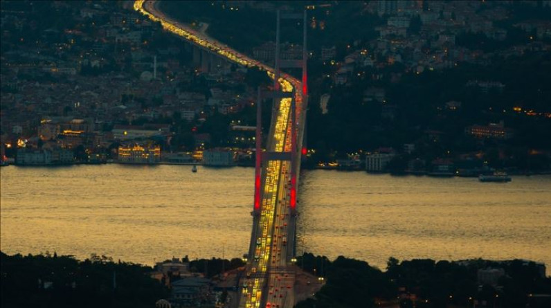 15 Temmuz Şehitler Köprüsü çift yönlü olarak trafiğe kapatıldı