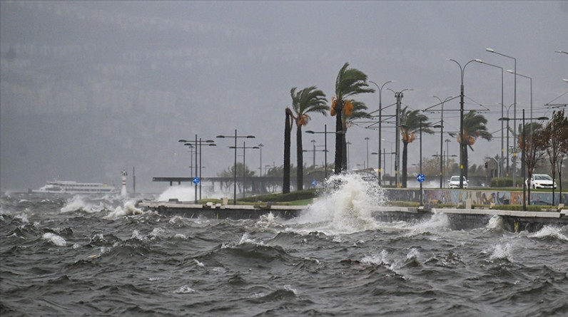 Marmara'nın güneyi ve Ege'nin batısı için  yerel kuvvetli yağış uyarısı