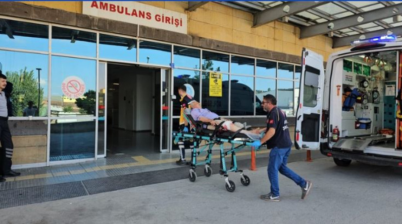 Sağlık Bakanı Koca, kurban kesimi sırasında 16 bin kişinin yaralandığını açıkladı